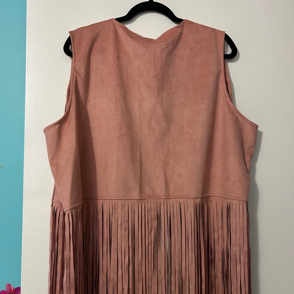 ✂️Women's Fringe Vest in Pink ✂️ - Picture 11 of 11